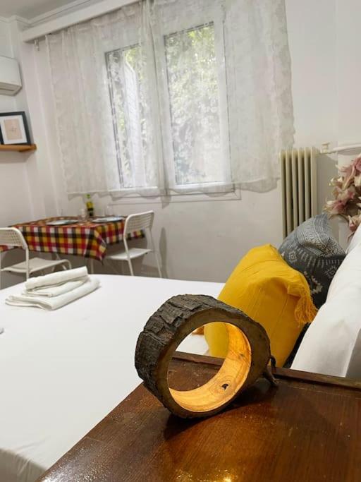 Cute And Quiet Apartment In The Center Of Athena Bagian luar foto